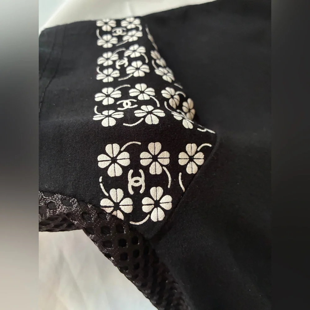 Vintage CHANEL Boutique Mesh Panel T-Shirt